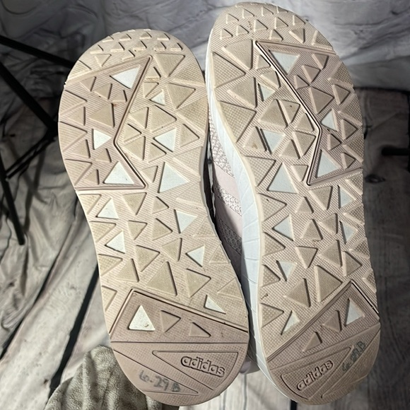 EUC Adidas Questar BYD Cloudfoam Sneakers - Picture 5 of 5